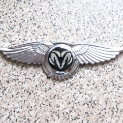 Логотипы с крыльями