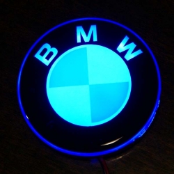 2d светящийся логотип бмв на автомобиль 2d логотипы