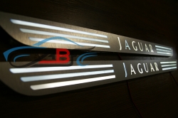 пороги с подсветкой jaguar xkr зеркальные накладки на пороги c подсветкой