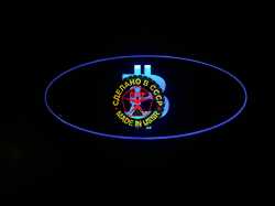 светящийся логотип vaz lada niva bronto логотип мерседес