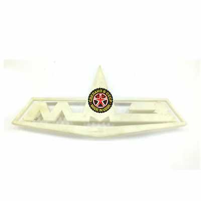 Светящийся логотип МАЗ,светящаяся эмблема МАЗ,светящийся логотип на авто МАЗ,светящийся логотип на автомобиль МАЗ,подсветка логотипа МАЗ