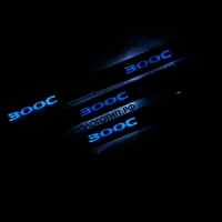 Накладки на пороги с подсветкой Chrysler 300C
