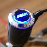 Зарядка для телефона с логотипом BMW M