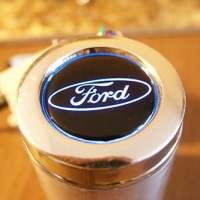 Пепельница Ford с подсветкой