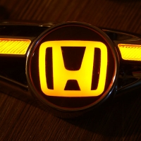 Светодиодный поворотник с логотипом HONDA