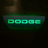 Накладки на пороги с подсветкой Dodge