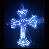 зеркальный светящийся крест с гравировкой логотип "символы"