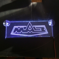 табличка светящаяся maz с 2d гравировкой логотип маз