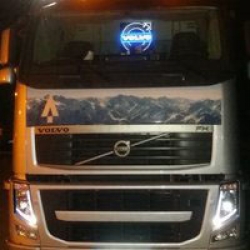 светящийся логотип для грузовика volvo логотип вольво