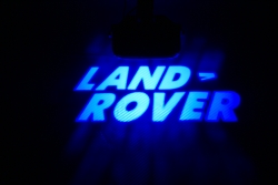 проектор заднего бампера land-rover проекция логотипа на бампер