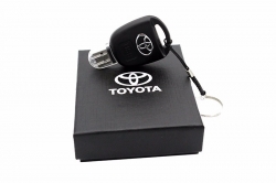 usb флешка с логотипом toyota usb флешки с логотипом автомобиля