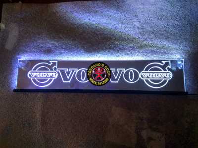 Логотип вольво,Зеркальная светящаяся табличка для грузовика Volvo,купить,заказать,доставка,логотип,мужу,брату,любимому,подарок,купить,заказать,доставка,установка,тюнинг,проектор,логотип,подсветка,led,tuning,светодиодный,оплата,самовывоз,эмблема,logo,car,М