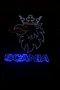 светящийся логотип для грузовика scania логотипы скания