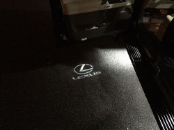 штатная подсветка дверей lexus штатная подсветка дверей