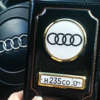 обложка на документы с логотипом audi обложки на автодокументы