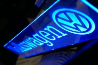 светящаяся табличка volkswagen 3d светящиеся таблички на стекло