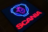 табличка светящаяся в спальник scania логотипы скания