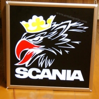 Светящийся логотип SCANIA