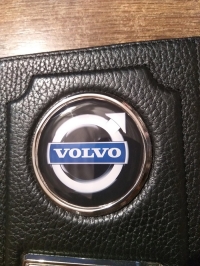 обложка на документы с логотипом volvo обложки на автодокументы