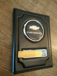 обложка на документы с логотипом chevrolet обложки на автодокументы