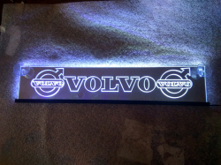 Логотип вольво,Зеркальная светящаяся табличка для грузовика Volvo,купить,заказать,доставка,логотип,мужу,брату,любимому,подарок,купить,заказать,доставка,установка,тюнинг,проектор,логотип,подсветка,led,tuning,светодиодный,оплата,самовывоз,эмблема,logo,car,М