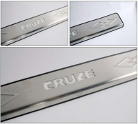 светящиеся накладки на пороги cruze chevrolet пороги с подсветкой шевроле
